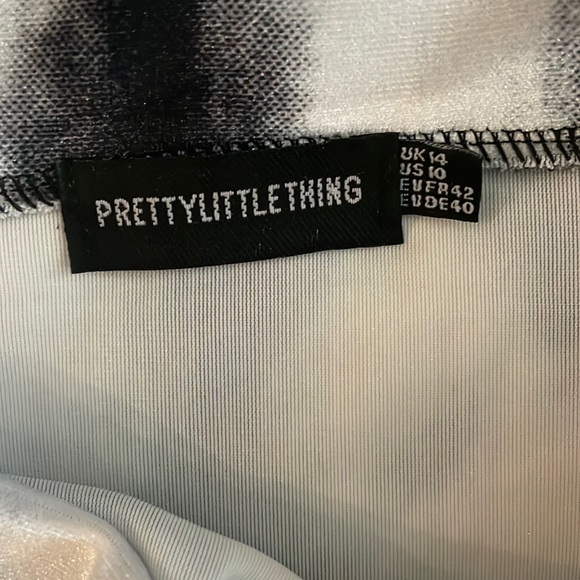 Pretty Little Thing Black and White Skirt Size 10 - Picture 4 of 5